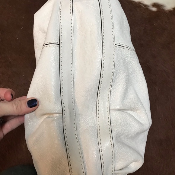 Vintage Antonio Melani White Leather Bag - Picture 4 of 8